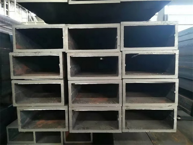 建邺Q235冷拔方管材质特点 适用工程场景分析